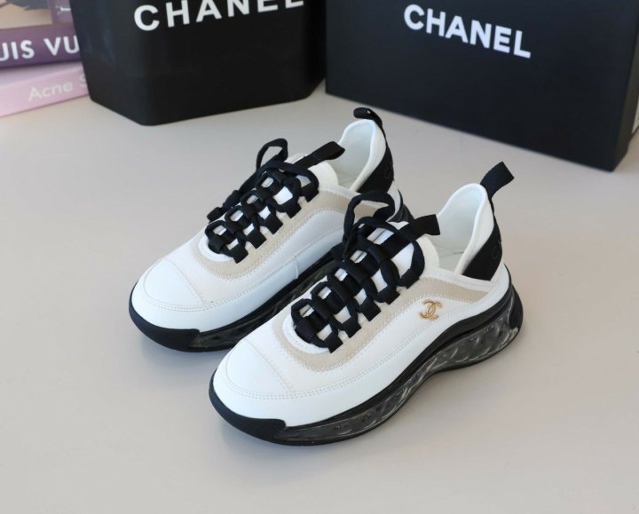 샤넬  믹스드파이버 에어 스니커즈 