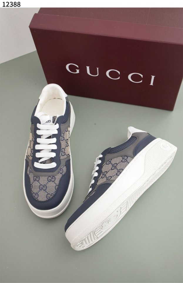 구찌  GG 청키 스니커즈 