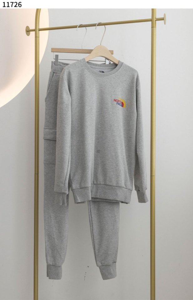 노스페이스   로고 맨투맨 & 밴딩 팬츠 기모 세트