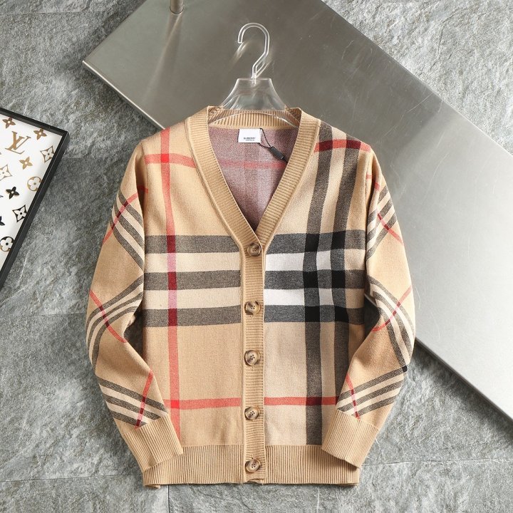버버리  아카이브 체크 울 가디건
