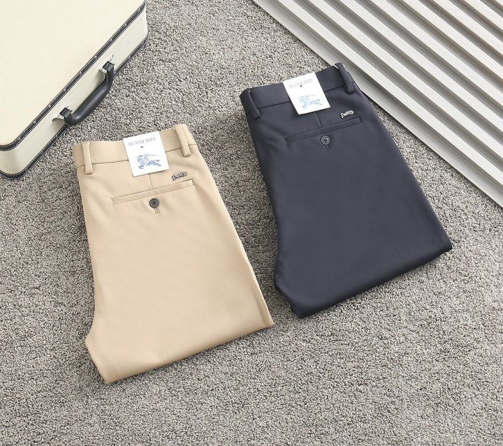 버버리  레터링 파츠로고 기모 면실크 스판 팬츠