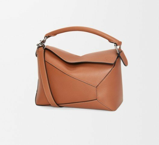 로에베  스몰 퍼즐 엣지 백