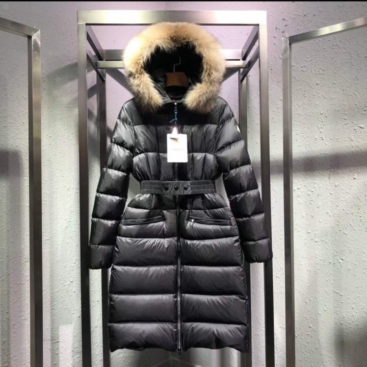 몽클레어  보에딕 구스다운 패딩