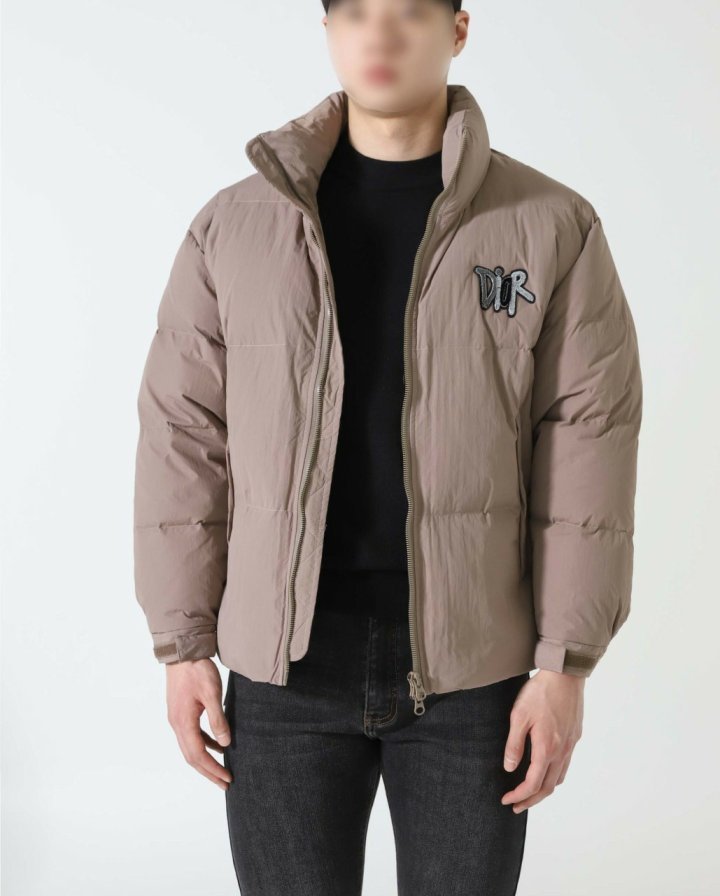 디올  스탠드업 숏 다운 재킷  