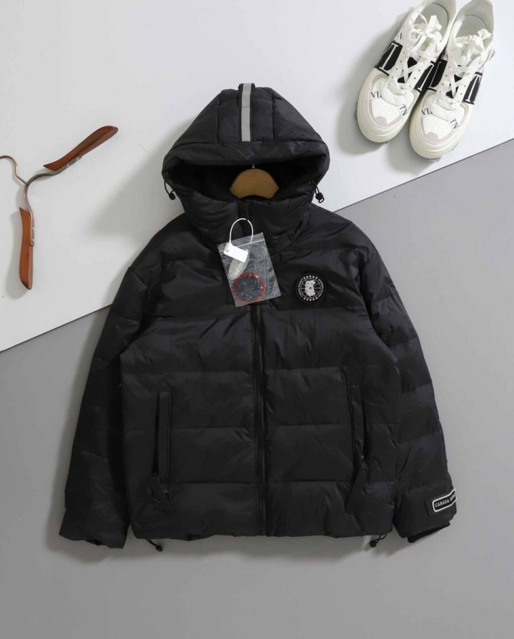 캐나다구스  쿠로프톤 푸퍼 패딩 자켓  