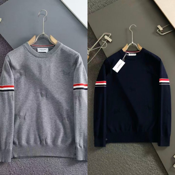 톰브라운  암밴드 도그자수로고 양모 라운드