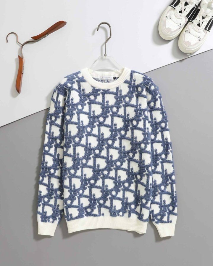 디올    화이트 및 블루 버진 울 자카드 오블리크 스웨터  