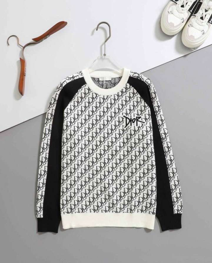 디올    오블리크 쟈카드 울 니트 스웨터 