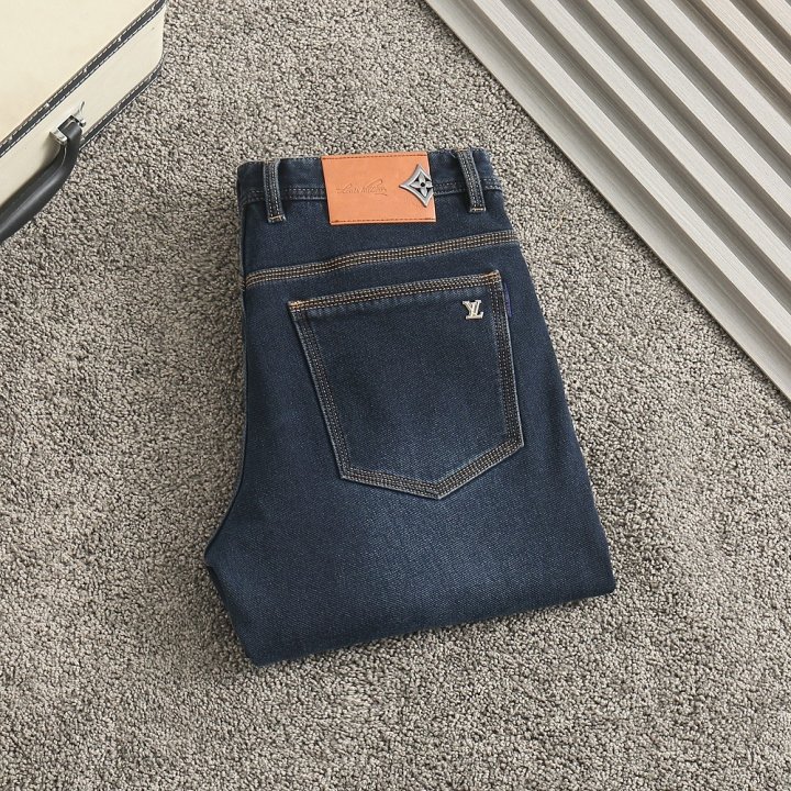 루이비통  LV파츠로고 양기모 스판 데님진   