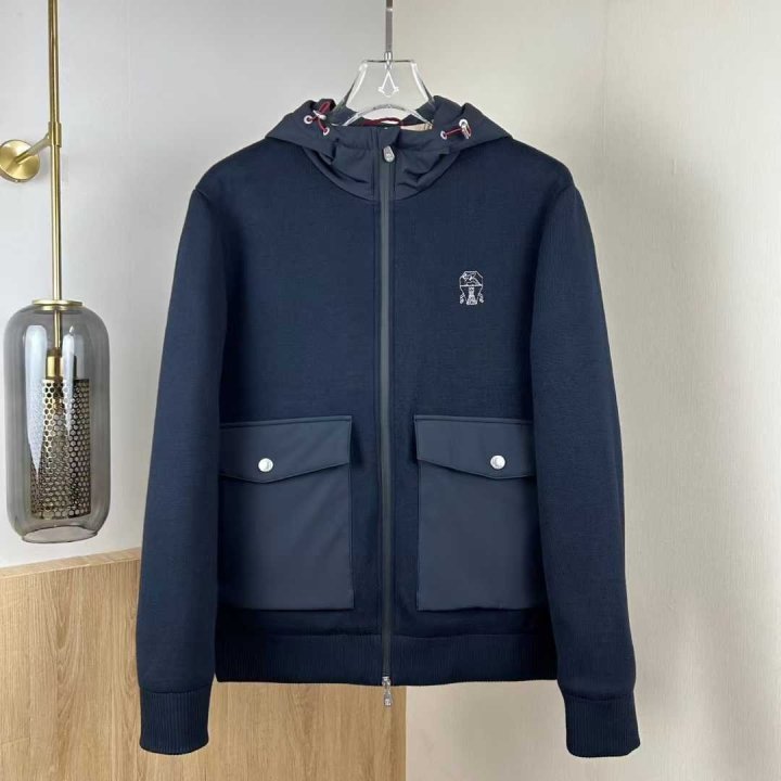 브루넬로 쿠치넬리  자수로고 구스다운 경량 패딩